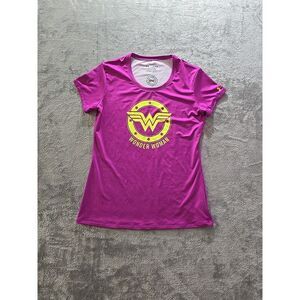 Under Armour Wonder‎ Woman Women's Medium T-shirt Pink DC Comics Heatgear Fitted
